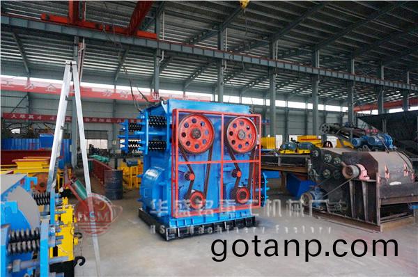 四(four)輥破碎機