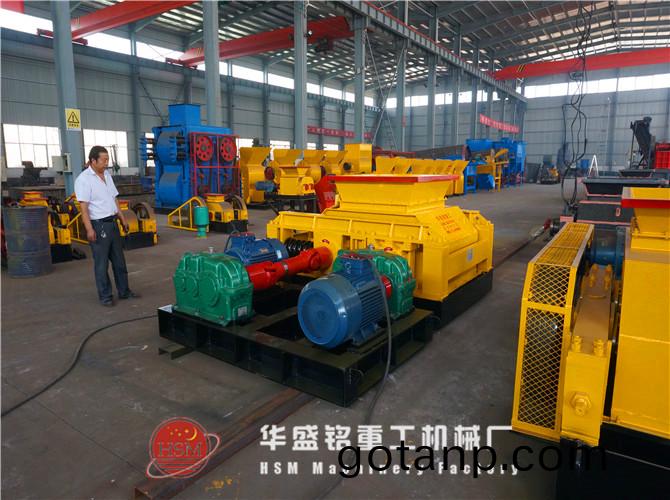 700*1000型對輥破碎機