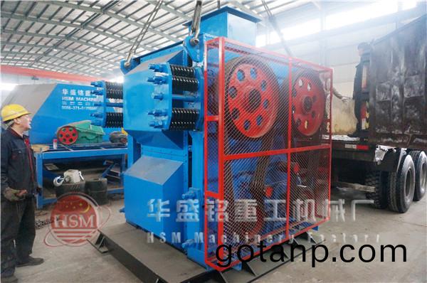 四(four)輥破碎機圖片