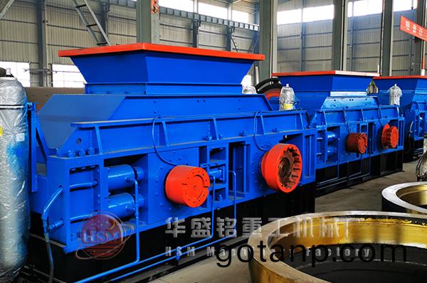 雙齒輥破碎機現場圖